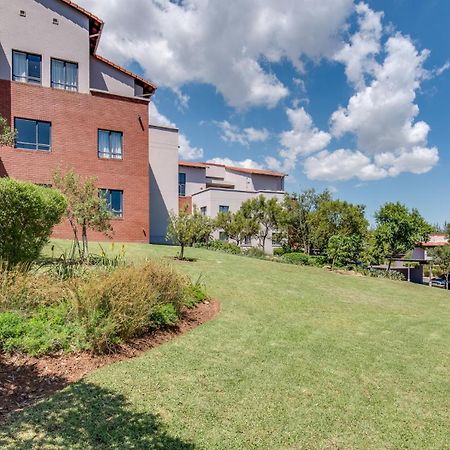 Jozistay @ Jackal Creek Apartments Roodepoort Rum bild
