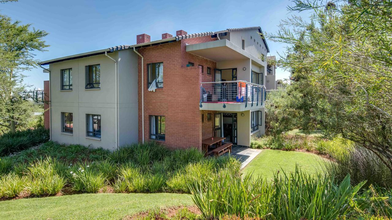 Jozistay @ Jackal Creek Apartments Roodepoort Exteriör bild